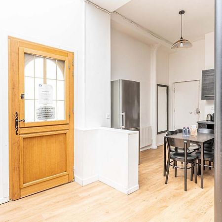 08 Design Flat Republique Apartment Paris Luaran gambar