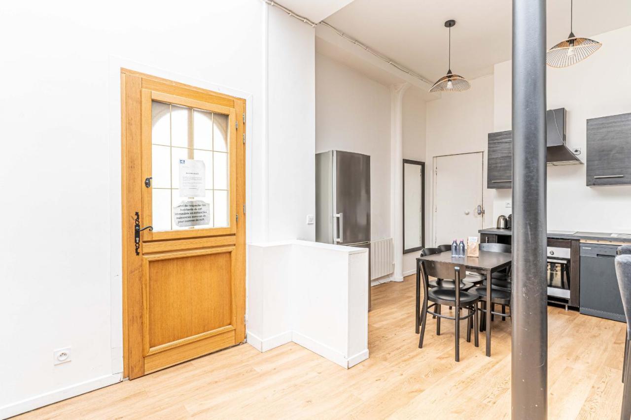 08 Design Flat Republique Apartment Paris Luaran gambar
